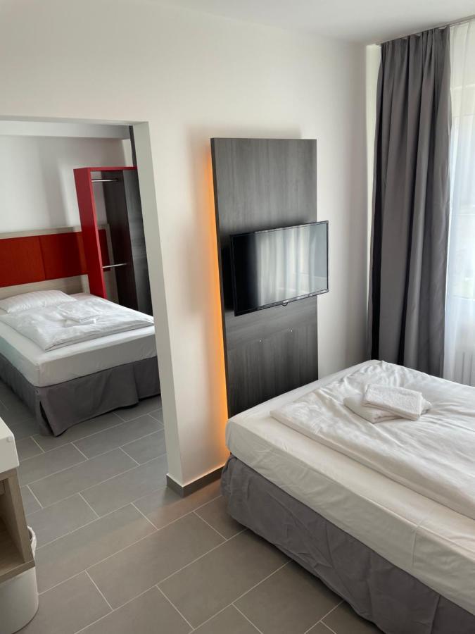 Pension Wob Wolfsburg Exterior foto
