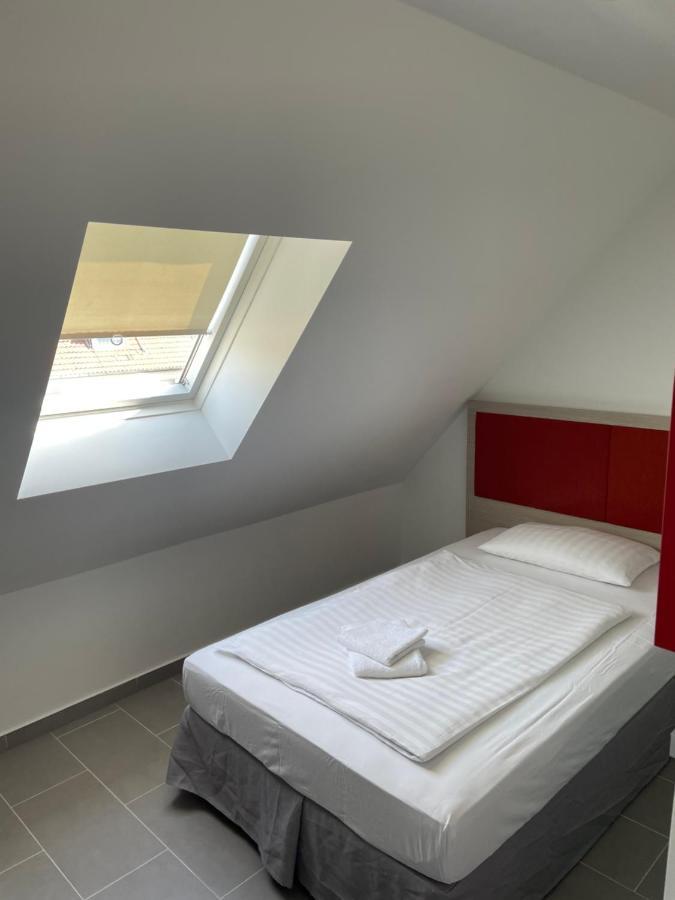 Pension Wob Wolfsburg Exterior foto